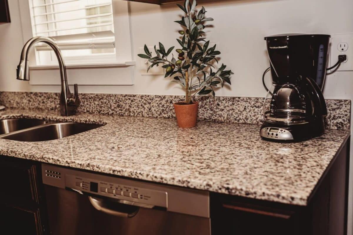 The Capital Cottage New Home Near Usc & Bases Колумбия Екстериор снимка